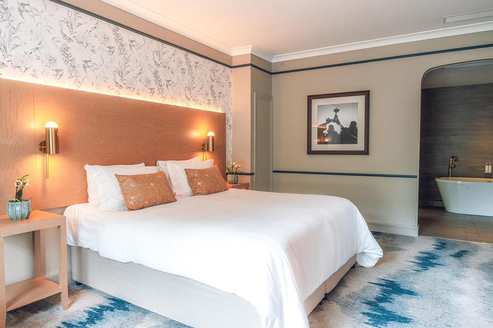 The Belfry Hotel & Resort Сътън Колдфийлд Екстериор снимка