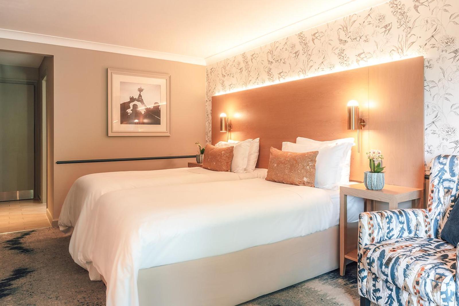 The Belfry Hotel & Resort Сътън Колдфийлд Екстериор снимка