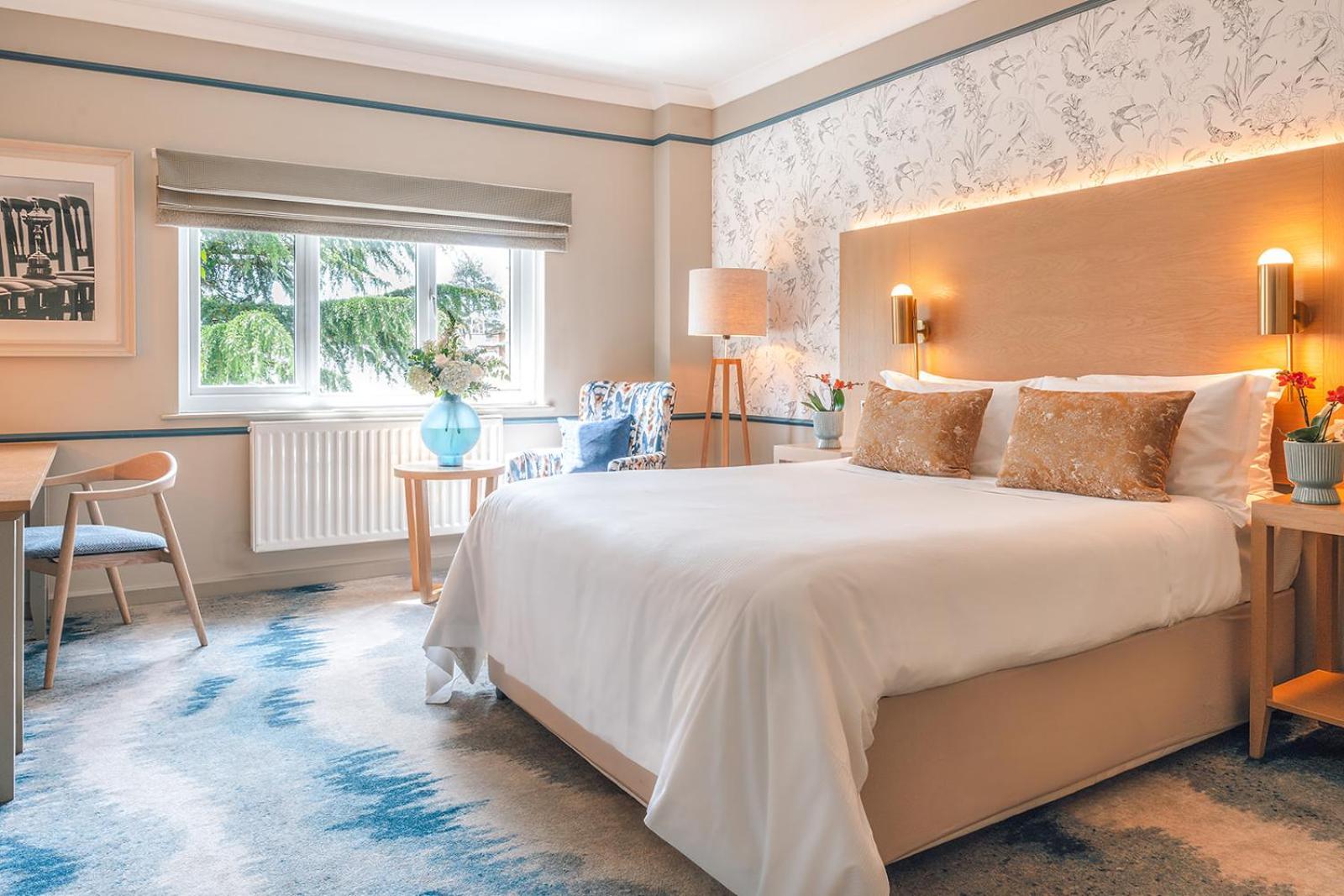 The Belfry Hotel & Resort Сътън Колдфийлд Екстериор снимка